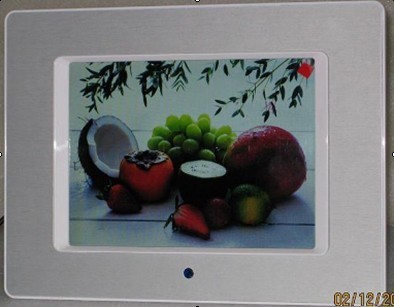 [廠家直銷]8英寸數(shù)碼相框,人體感應(yīng)廣告機(jī)相框_數(shù)碼相框_世界工廠網(wǎng)