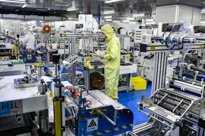 深度調(diào)研｜五金模具龍頭企業(yè)的“第二增長(zhǎng)曲線” 布局新能源賽道，借力數(shù)字化與新材料技術(shù)研發(fā)